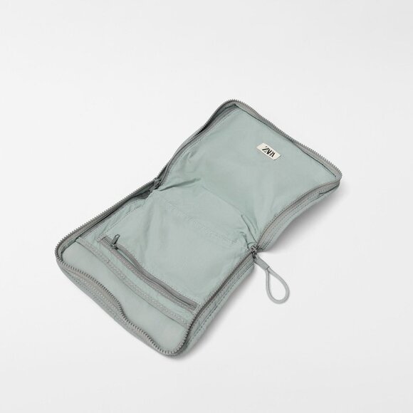 New Zara QUILTED TOILETRY BAG Moss Green - Picture 2 of 6